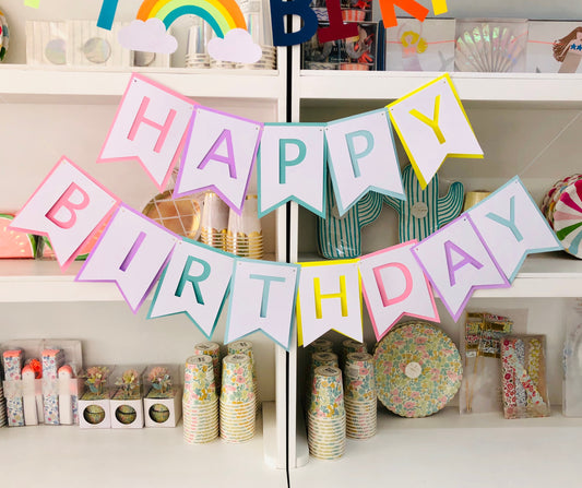 Banner Happy Birthday Pastel